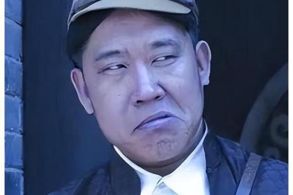 歪嘴面相揭秘：揭秘命运多舛的笑面虎，竟隐藏如此秘密